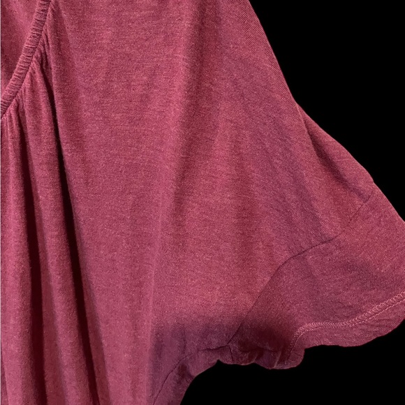 Motherhood Maternity Nursing/Breastfeeding Shirt - Picture 6 of 6